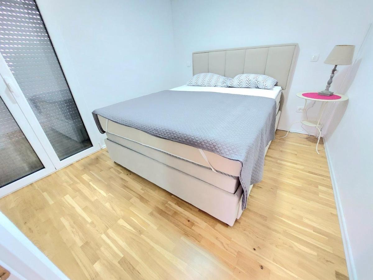 Apartment Sea & Mountain Бар Экстерьер фото